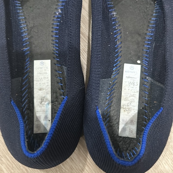 Rothy’s round toe flats - Picture 3 of 3